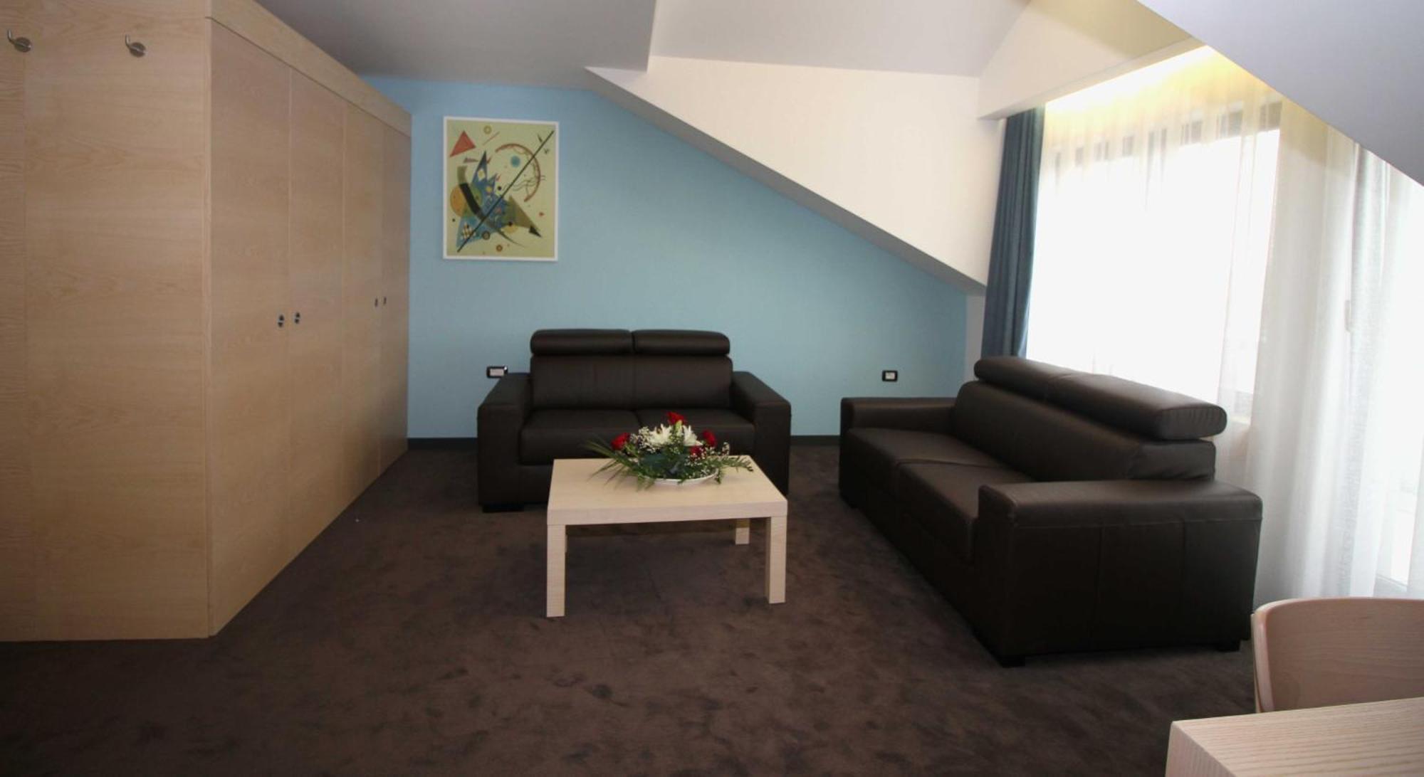 Hotel International Prishtina & Spa Pristina Chambre photo