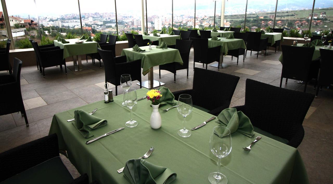 Hotel International Prishtina & Spa Pristina Extérieur photo